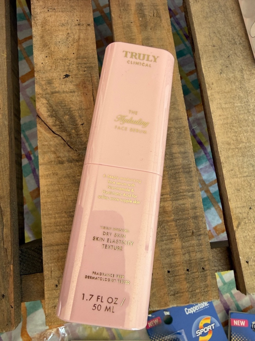 TRULY Pink and White Skincare Set New - Picture 4 of 5